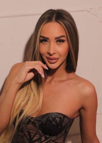 Перси, Г. Благовещенск